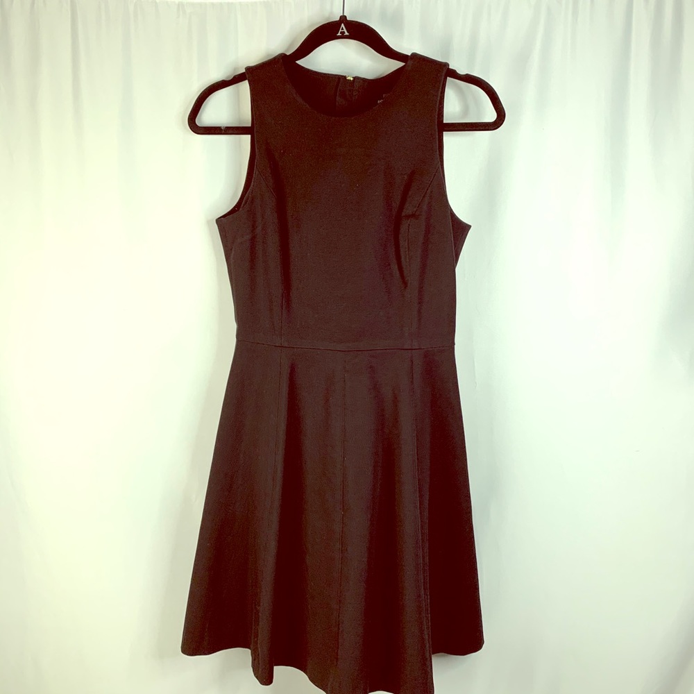 Banana Republic midi dress Size: M
